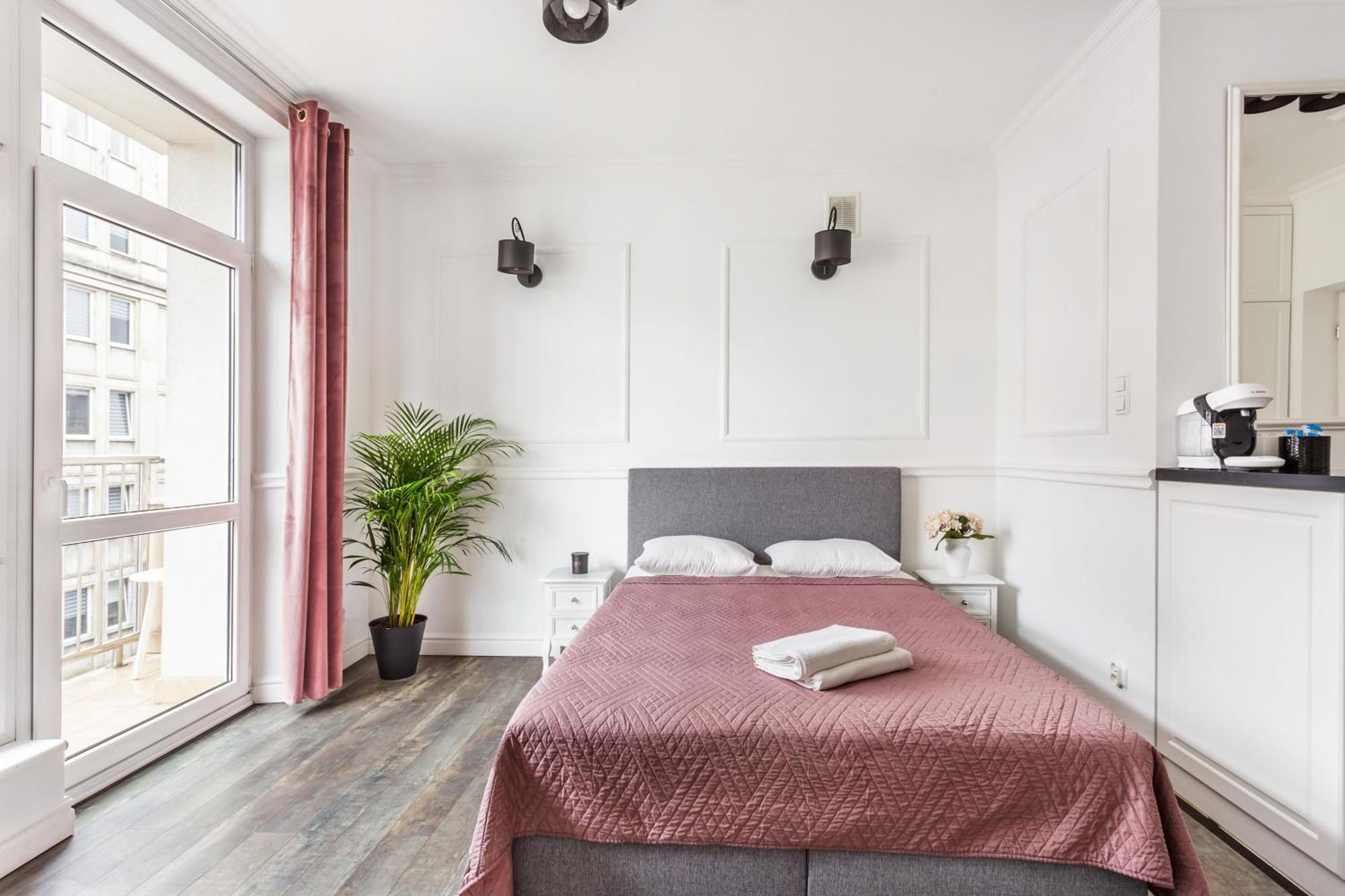 Charming Apartment In The City Center Варшава Екстер'єр фото